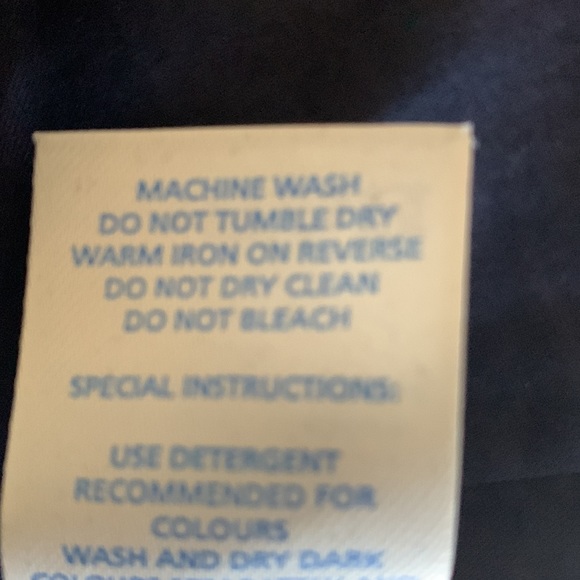 Boden Navy skirt with embroidered print🌸 - Picture 9 of 9